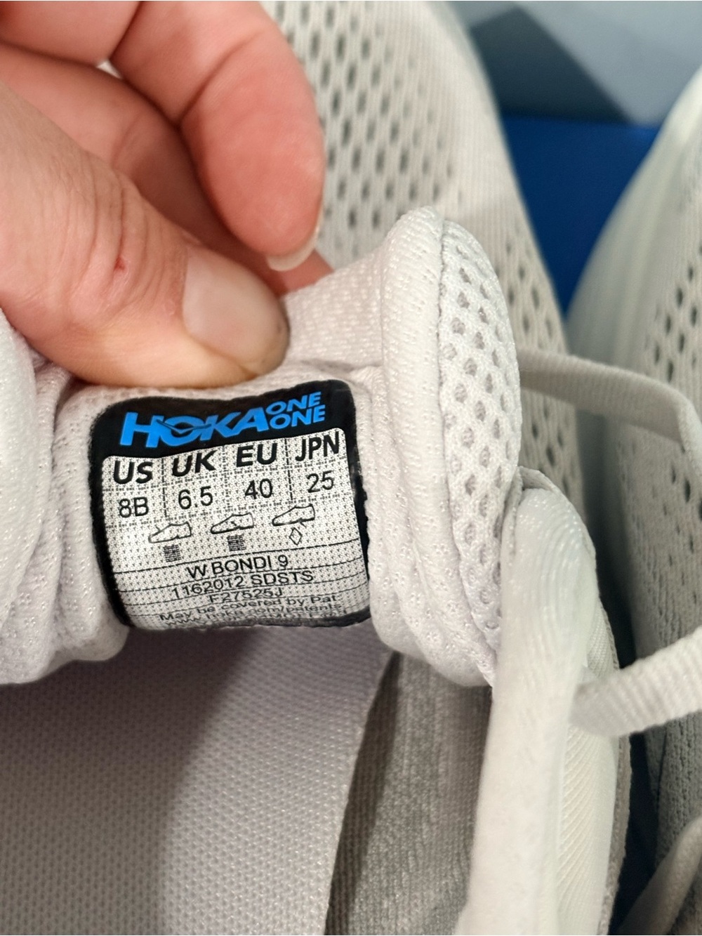 HOKA Women's Bondi 9 Shoe | size: 8B - Picture 5 of 7